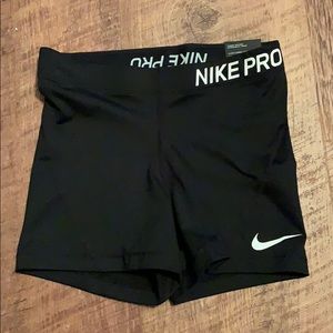 Nike pro